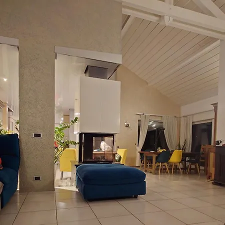 Large With Pool And Views, Closeby Annecy Lake Villa