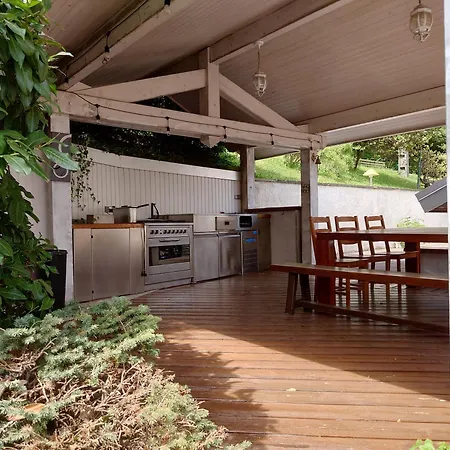 Large With Pool And Views, Closeby Annecy Lake فيلة